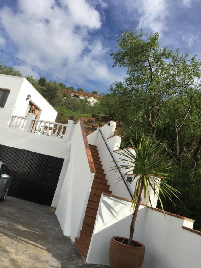Casa Las Torres B&B Iznate Exteriér fotografie