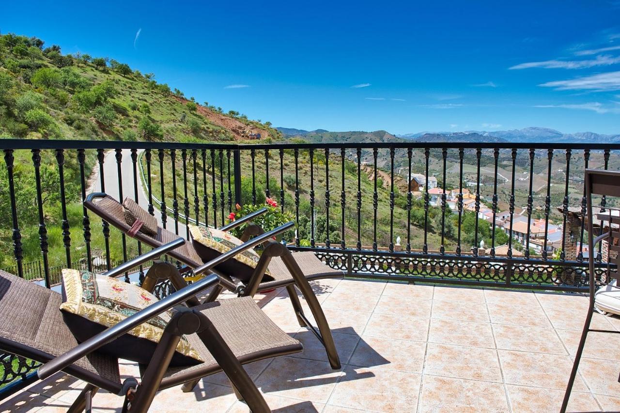 Casa Las Torres B&B Iznate Exteriér fotografie